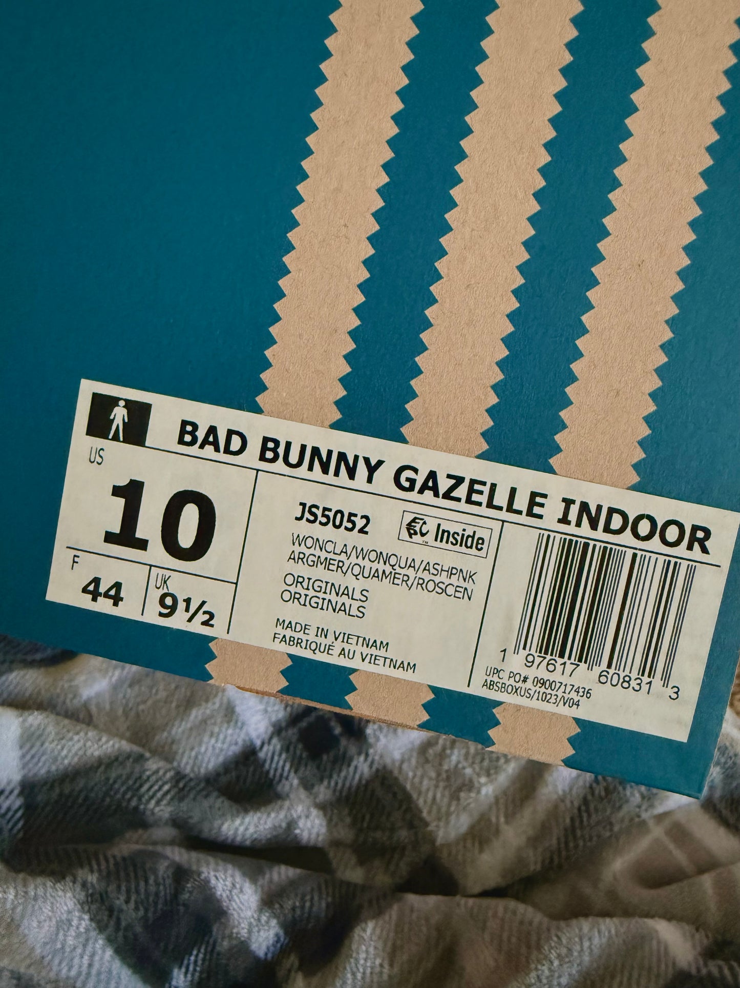 Cabo Rojo Gazelle - Bad Bunny Adidas